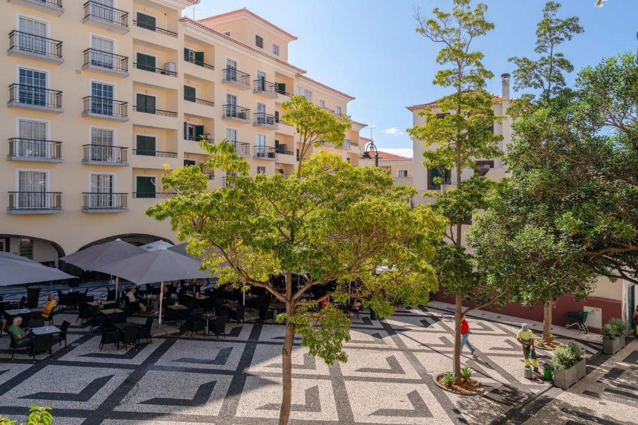Apartment Na Praca By An Island