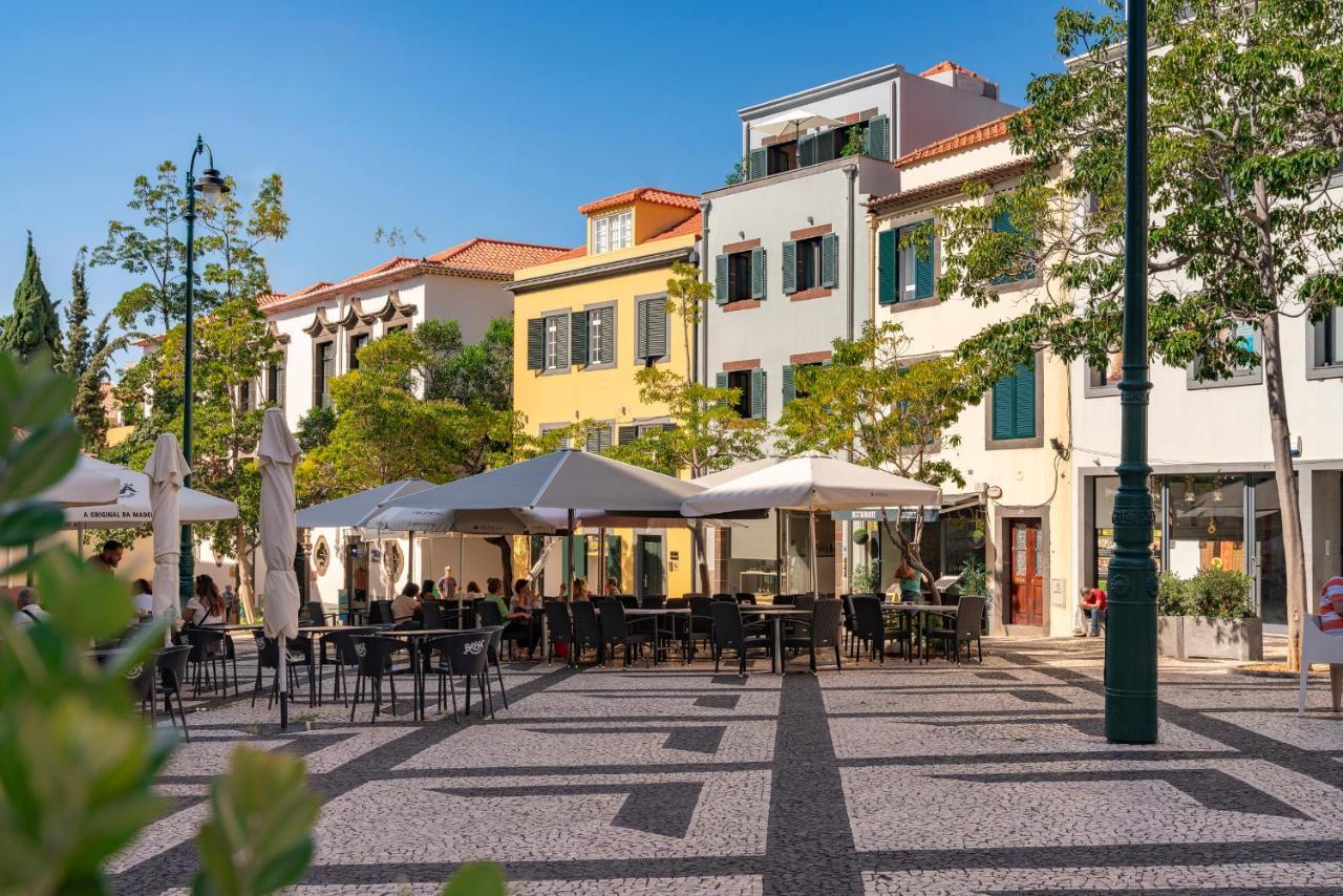 Na Praca By An Island Apartment Funchal (Madeira)
